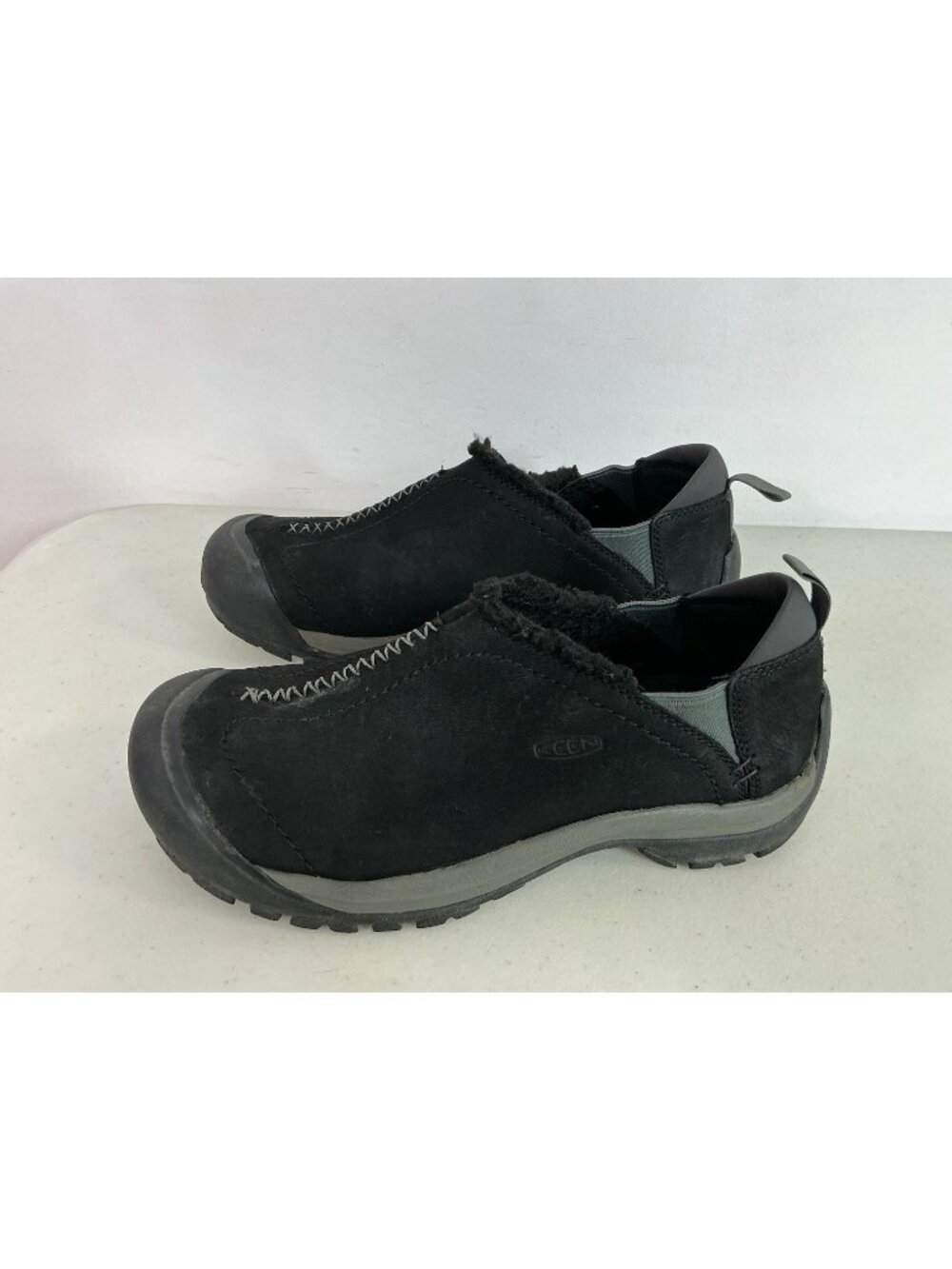 Keen Slip On Shoes Black Leather Waterproof Insulated Womens 10